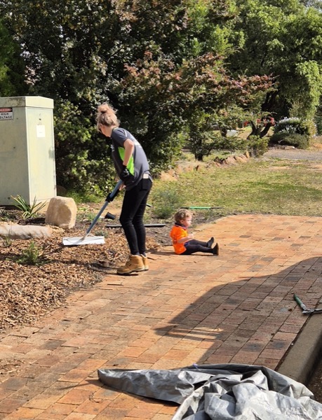 MR Landscapes levelling and finishing a paved courtyard during a Dubbo garden makeover