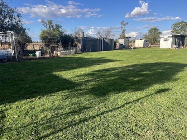 A garden makeover by MR Landscapes near Dubbo