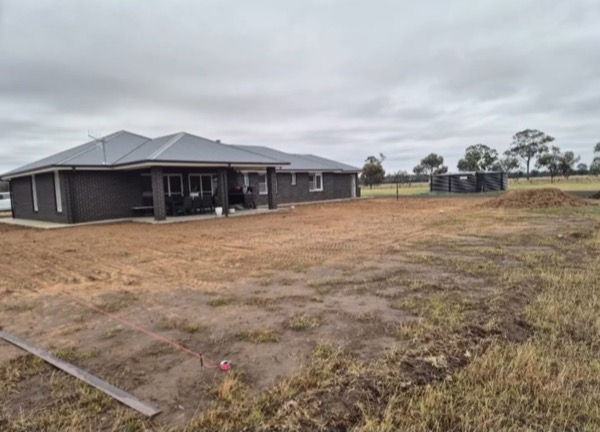 A garden makeover by MR Landscapes near Dubbo